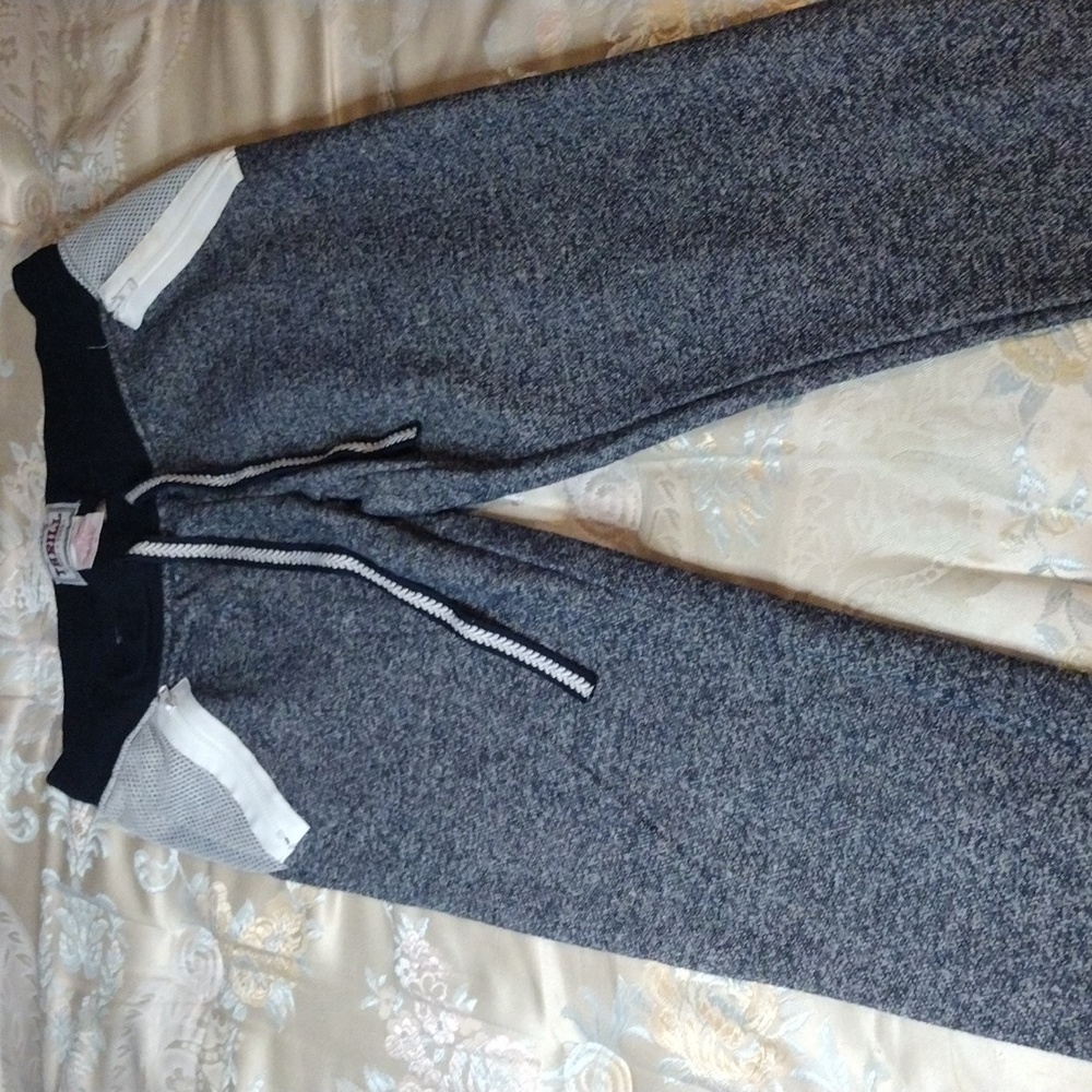 Trilla jogger pants drawstrings waist small